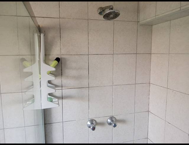 2 BEDROOM SECTIONAL TITLE FOR SALE IN COMET